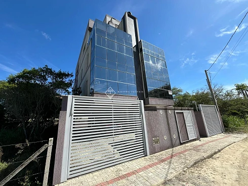 Cobertura em Distrito de Canto Grande, Bombinhas