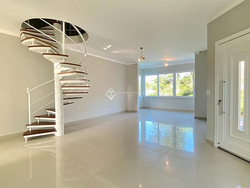 Casa em Centro, Bombinhas