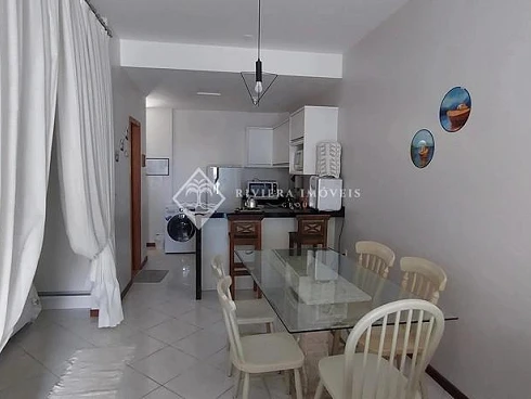 Sobrado geminado em Av Severiano dos Santos, Porto Belo