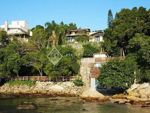 Centro, Bombinhas