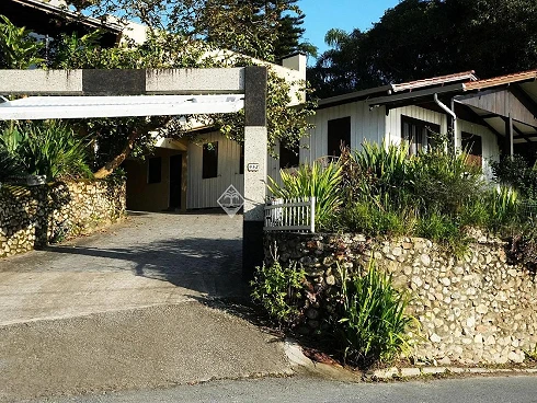 Casa em Centro, Bombinhas