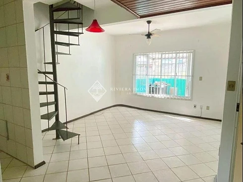 Casa geminada em Bombas, Bombinhas
