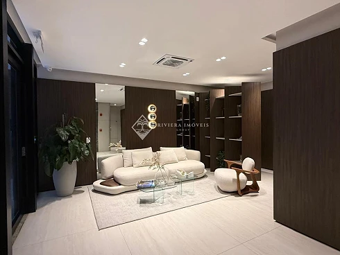 Apartamento em Meia Praia, Itapema