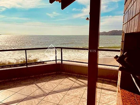 Casa em Centro, Bombinhas