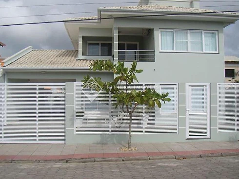 Casa 4 Quartos no Casa em Zimbros - Zimbros - Casa em Zimbros, Bombinhas - Foto 1