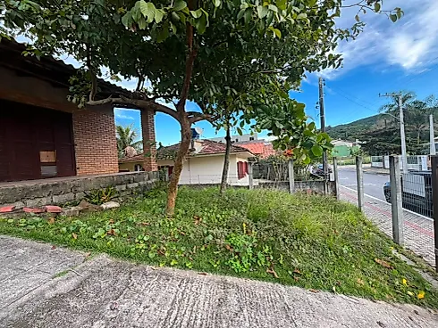 Terreno  Alto com a Chale - Terreno em Bombas, Bombinhas - Foto 4
