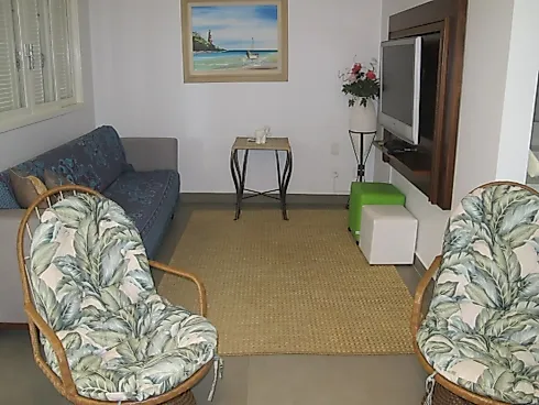 Casa 4 Suítes no Sobrado Itapema - Centro - Casa em Meia Praia, Itapema - Foto 3