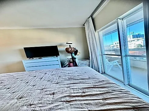 Thumbnail 18