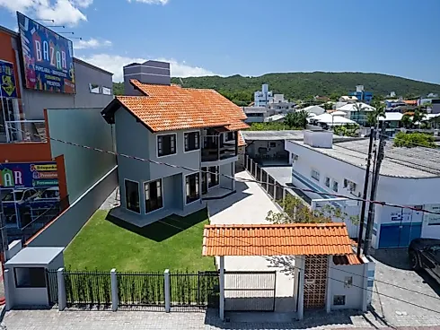 Casa Pra Locação Temporada - Casa em Bombas, Bombinhas - Foto 1
