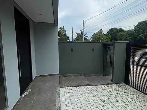 Sobrado Geminado com Piscina 3 Quartos com 1 Suíte e 176m² - Mariscal - Sobrado geminado em Mariscal, Bombinhas - Foto 3