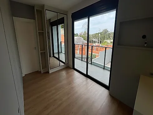 Sobrado Geminado com Piscina 3 Quartos com 1 Suíte e 176m² - Mariscal - Sobrado geminado em Mariscal, Bombinhas - Foto 5