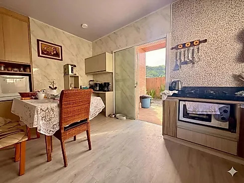 Casa 2 Quartos com 2 Suítes e 96m² - Bombas - Casa em Bombas, Bombinhas - Foto 2