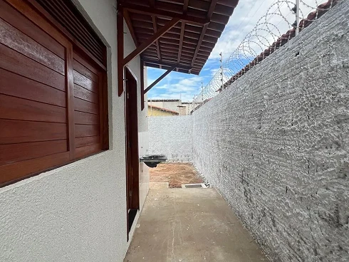 Casa 2 Quartos 70m² com Churrasqueira - Bosque das Colinas - Foto 6