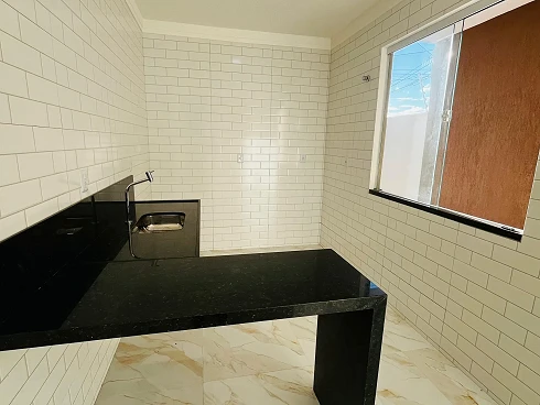 Casa em Emaús | 2 Quartos (Suíte e Semi-Suíte) | Porcelanato | R$ 290 Mil - Casa em Emaús, Parnamirim - Foto 4