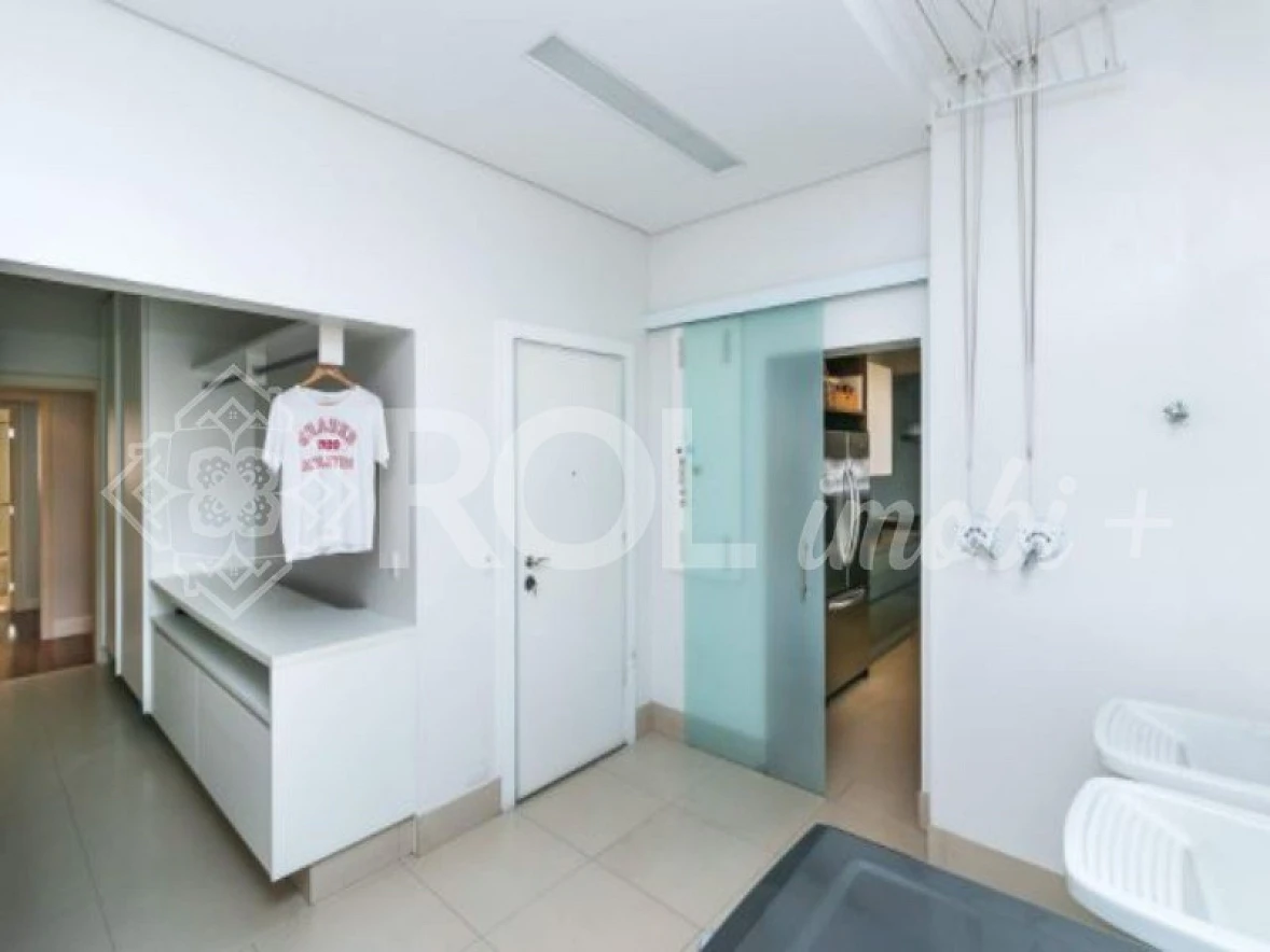 Apartamento em Vila Suzana, São Paulo