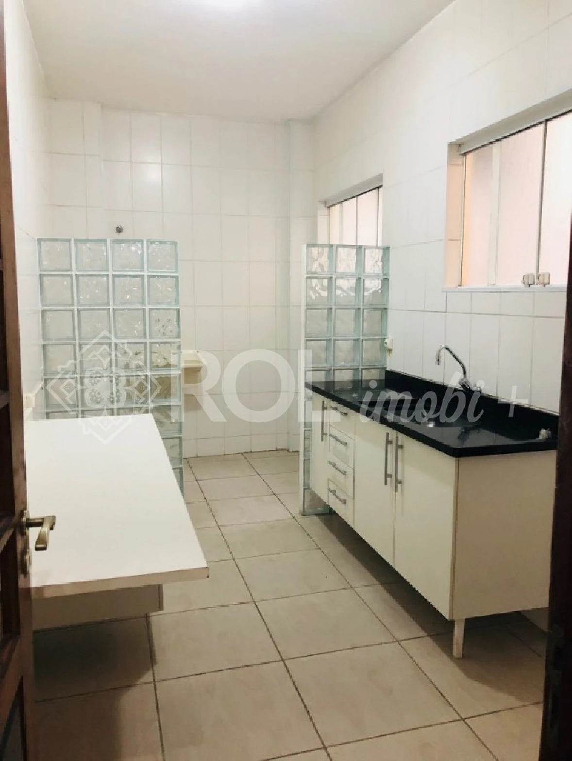 Amplo Apartamento com Varanda - 70m²  -  Rua Barão de Campinas - Foto 9
