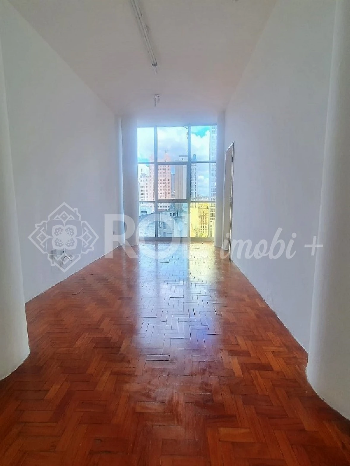 Conjuto Comercial 77m² - Vão Livre - sem Vaga - Locação - Foto 8