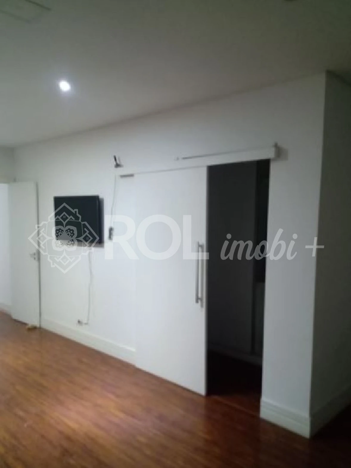 Predio em Vila Anglo Brasileira, São Paulo