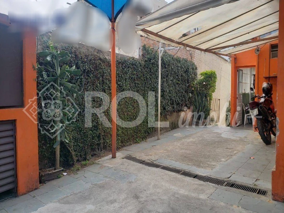 Casa em Vila Ipojuca, São Paulo