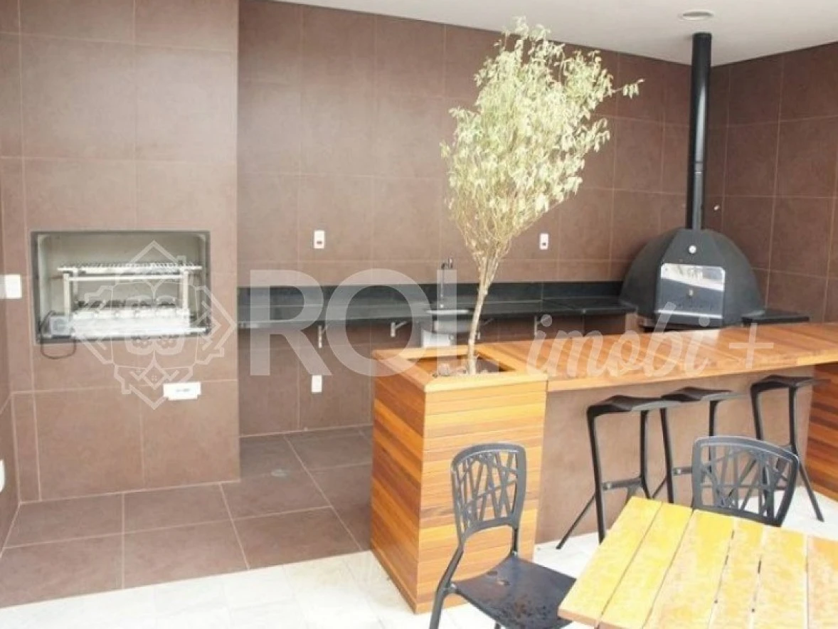 Apartamento em Parque Industrial Tomas Edson, São Paulo