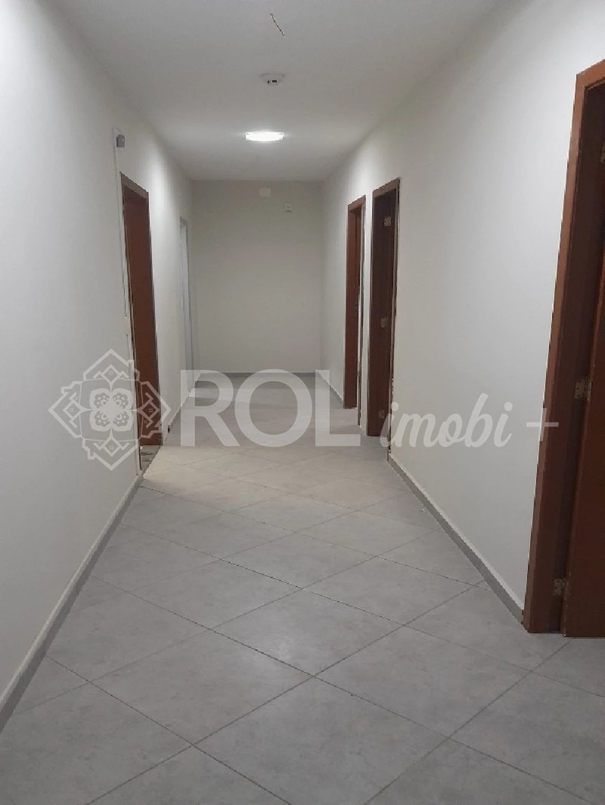 Conjunto Comercial no Centro Histórico   _   Locação  sem Vaga - Foto 6