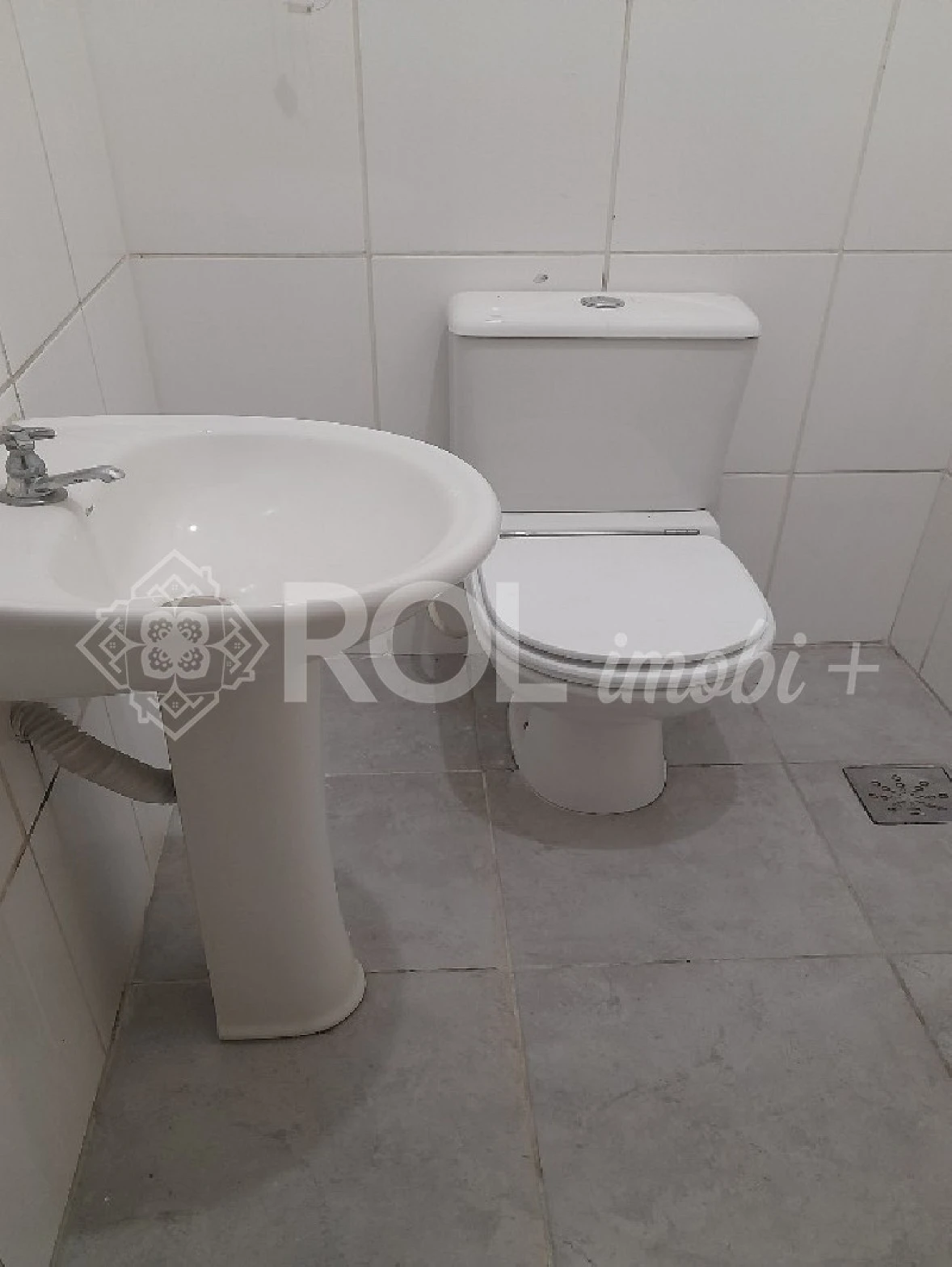 Conjunto Comercial no Centro Histórico   _   Locação  sem Vaga - Foto 9