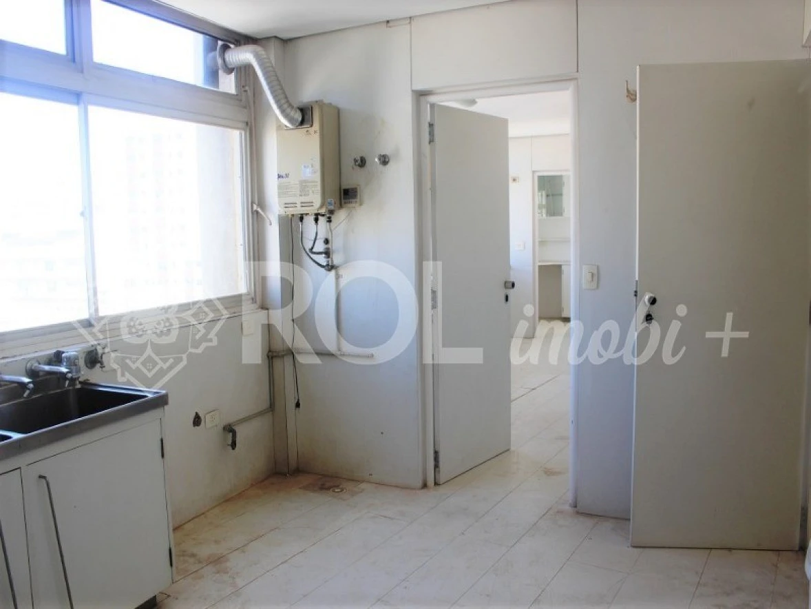 Cobertura Triplex com 642m² - 6 Vagas - Próximo Hospital Samaritano - Foto 21