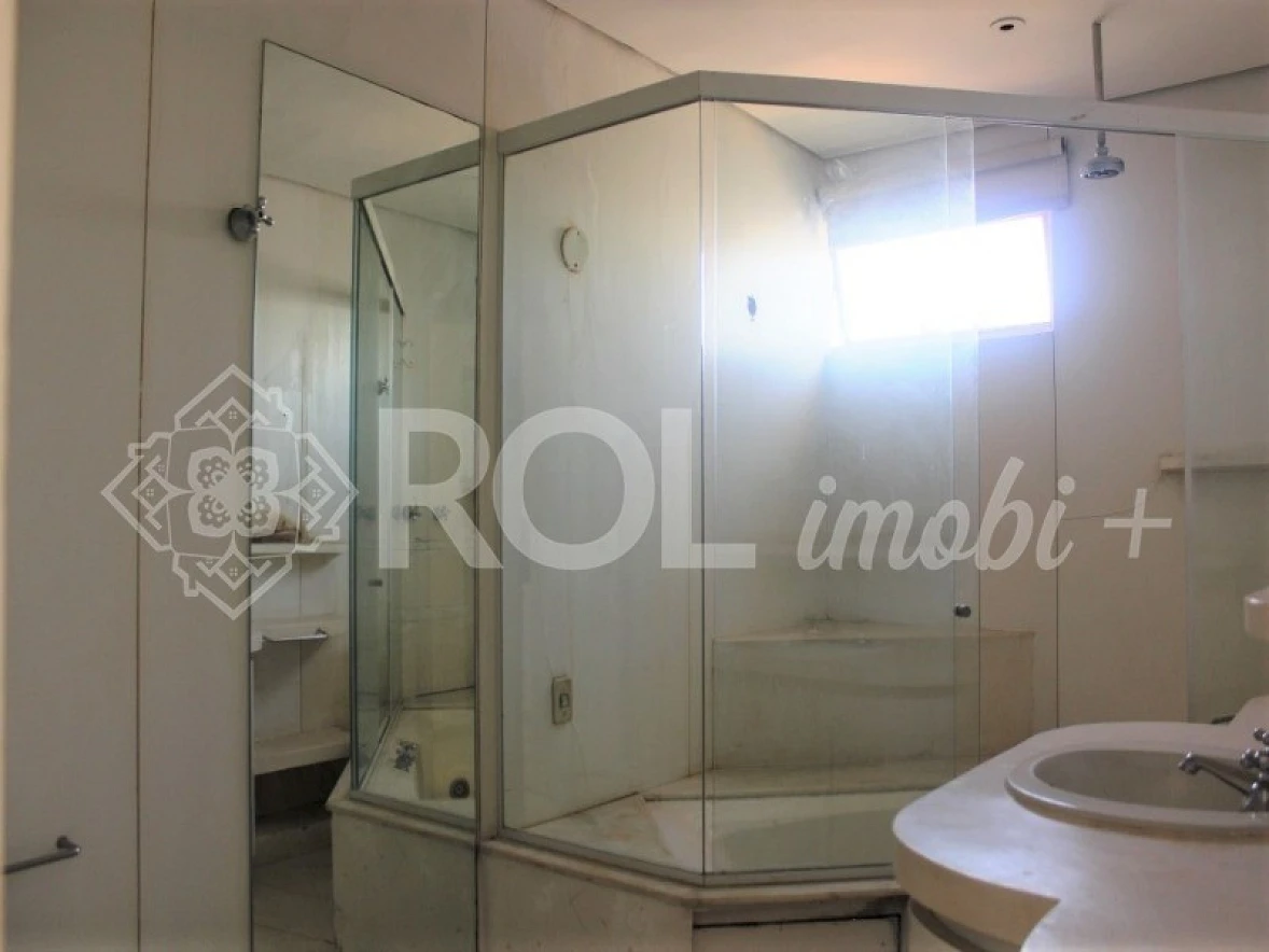 Cobertura Triplex com 642m² - 6 Vagas - Próximo Hospital Samaritano - Foto 31