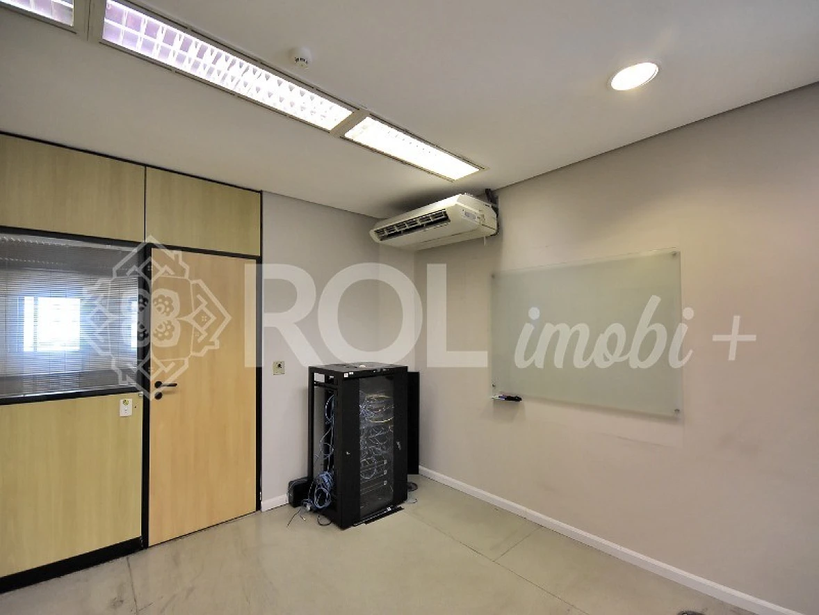 Prédio Monousuário 4.504 m²  Metrô Armênia - Locação - Foto 14