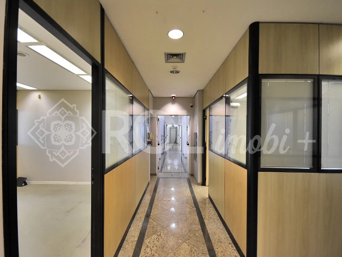 Prédio Monousuário 4.504 m²  Metrô Armênia - Locação - Foto 20