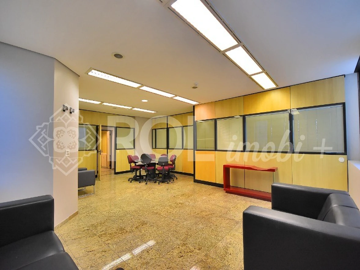 Prédio Monousuário 4.504 m²  Metrô Armênia - Locação - Foto 32