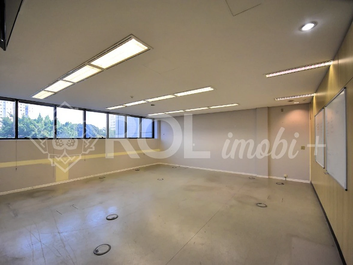Prédio Monousuário 4.504 m²  Metrô Armênia - Locação - Foto 7