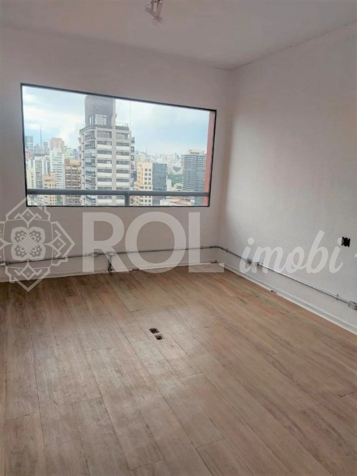 Conjunto Comercial na Cobertura Próximo ao Metrô Fradique _ Venda - Foto 13