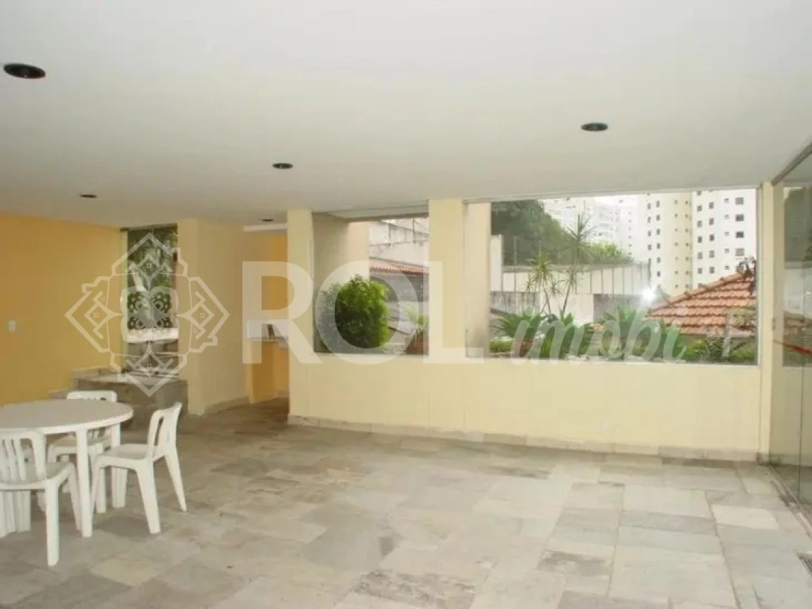 Apartamento em Jardim Flor de Maio, São Paulo