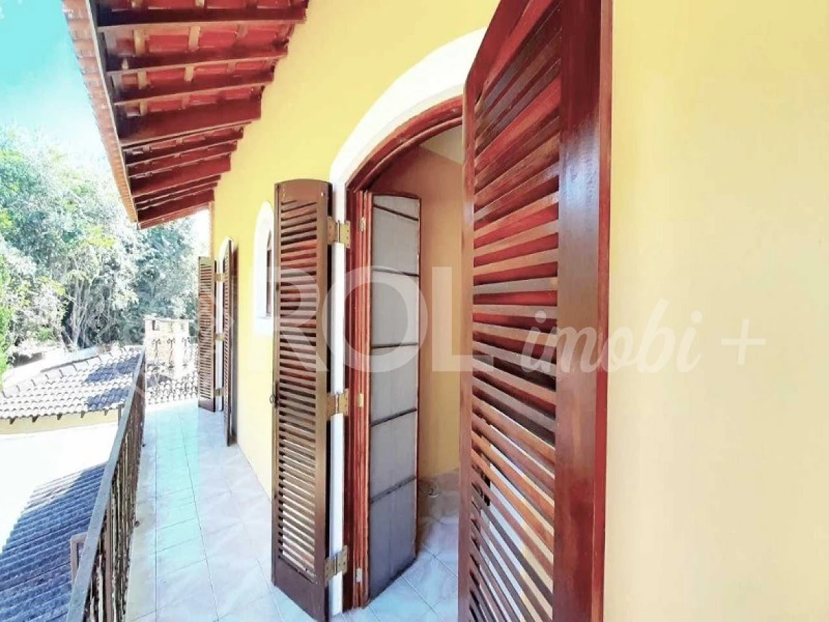 Casa de Condomínio- 3 Quartos e 3 Banheiros 6 Vagas- à Venda - Foto 13
