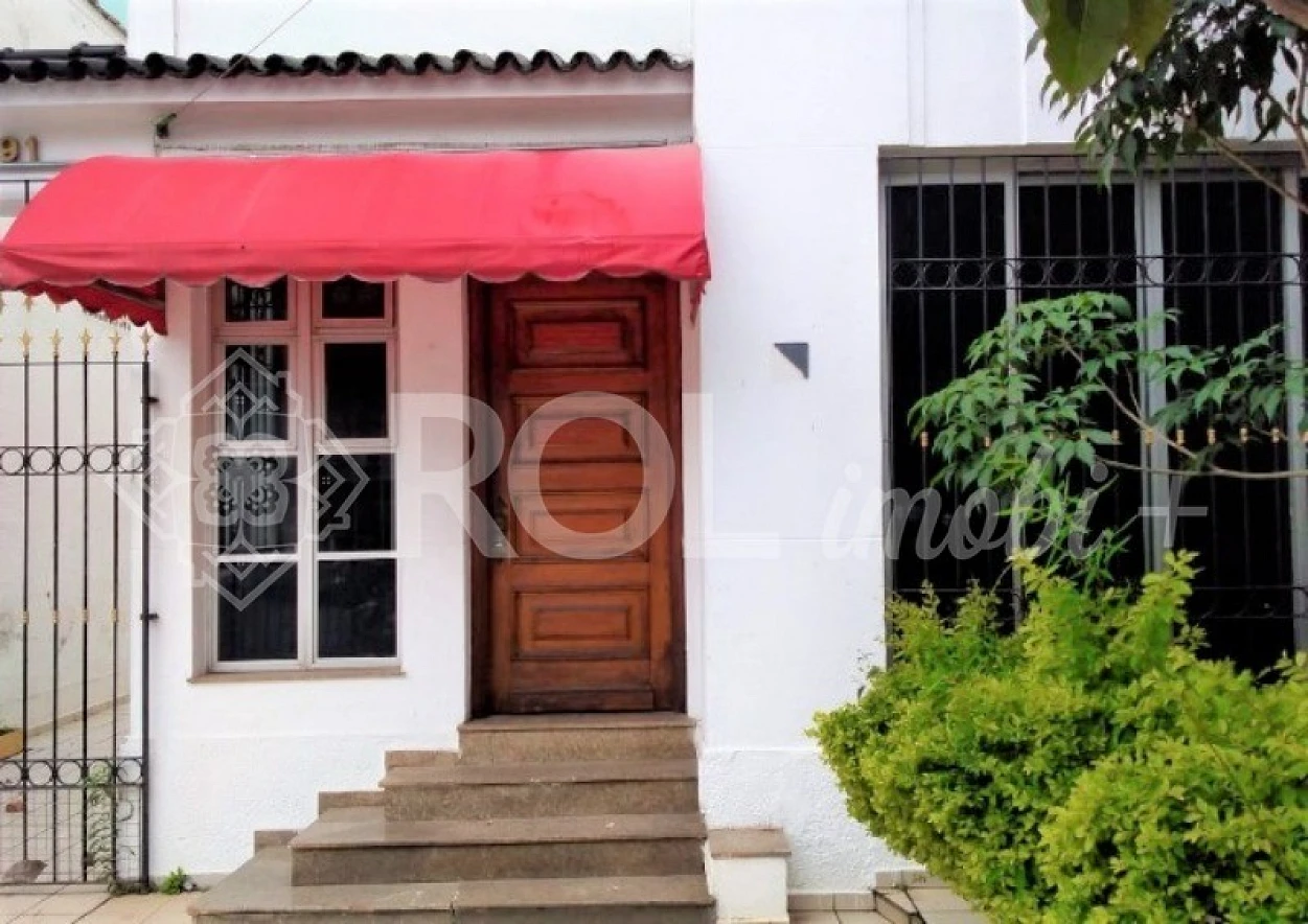 Casa em Água Branca, São Paulo