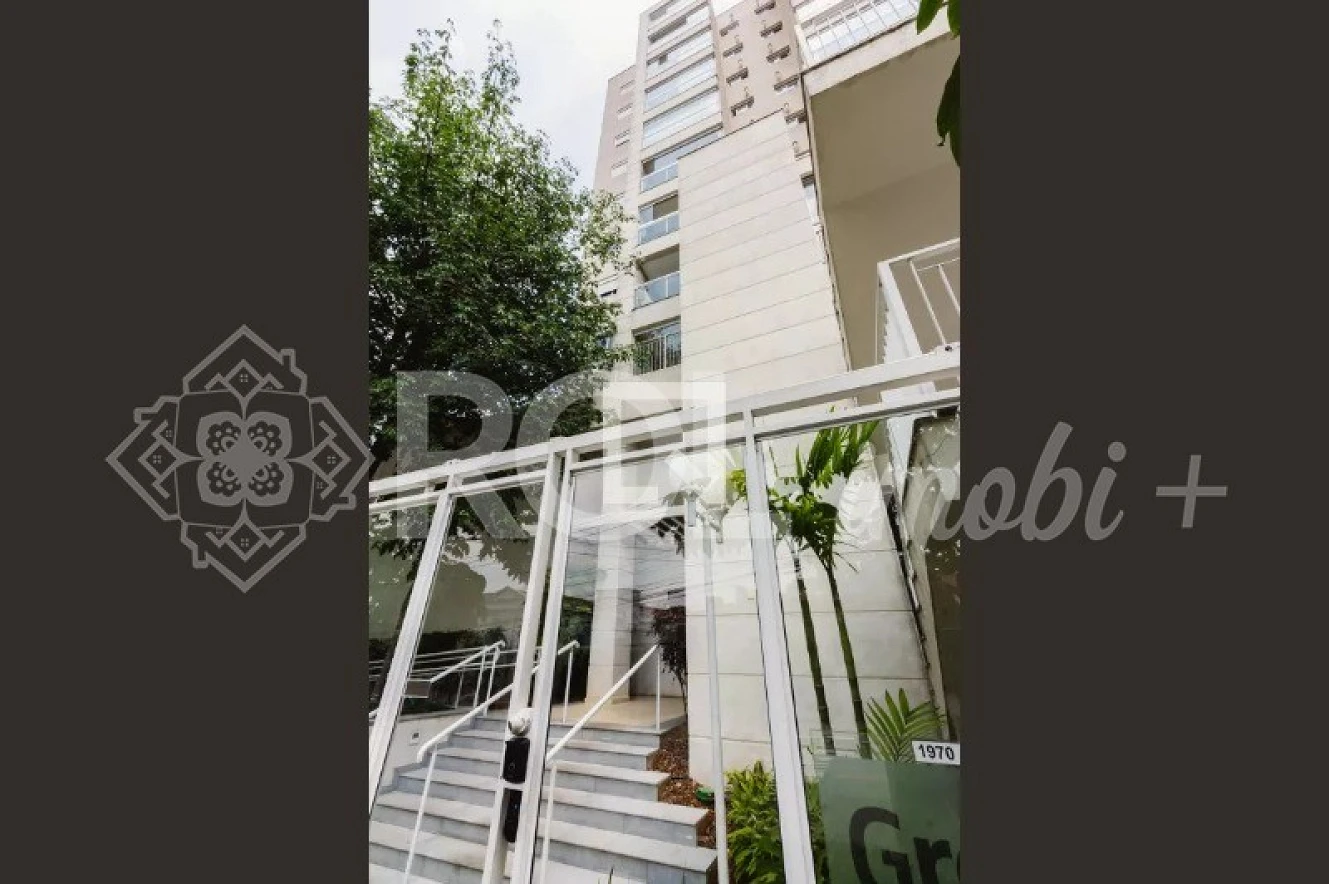 Apartamento em Alto de Pinheiros, São Paulo