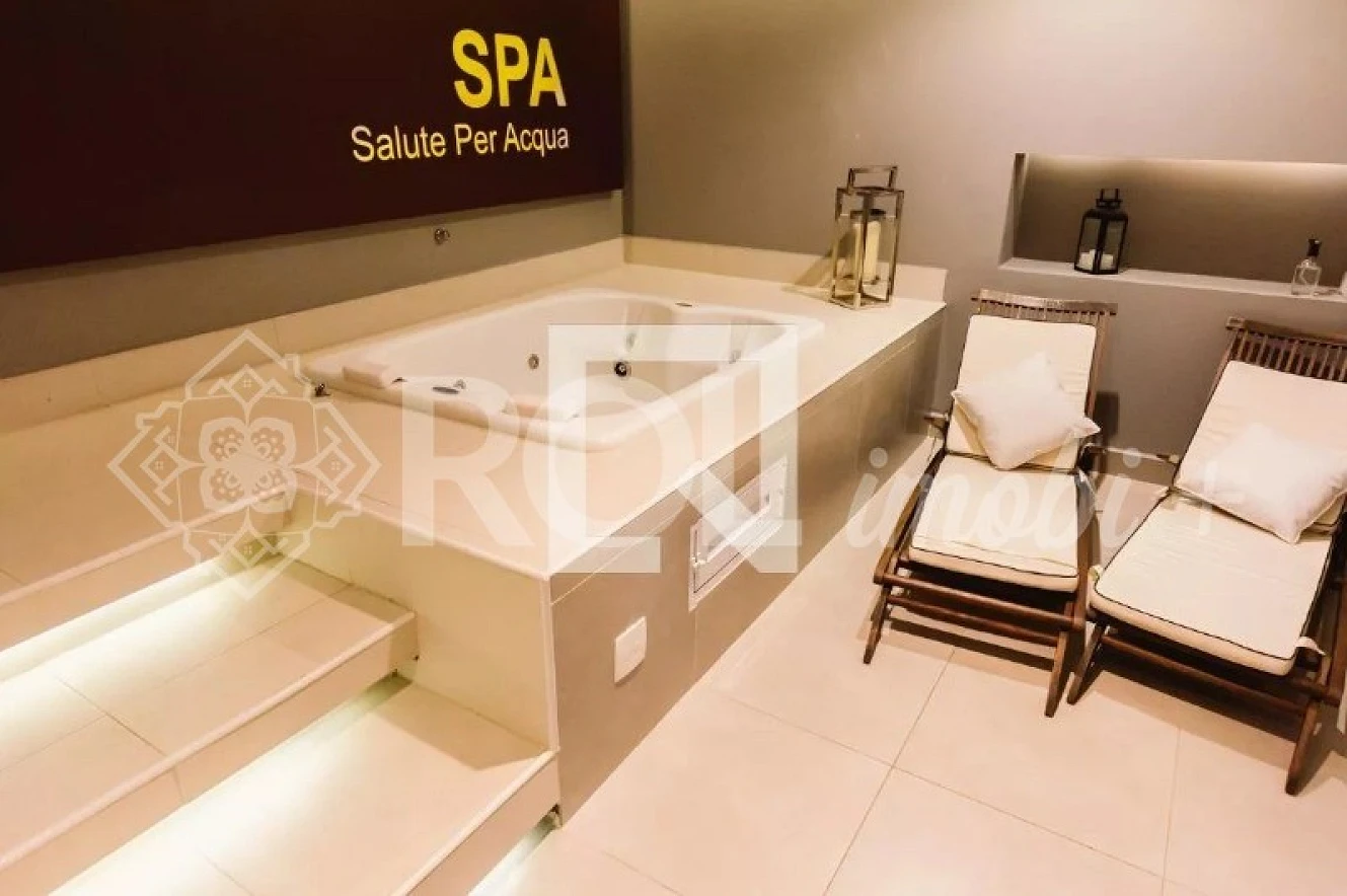 Apartamento em Alto de Pinheiros, São Paulo