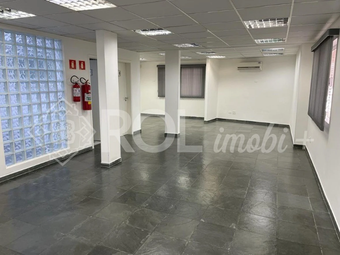 Predio em Água Branca, São Paulo