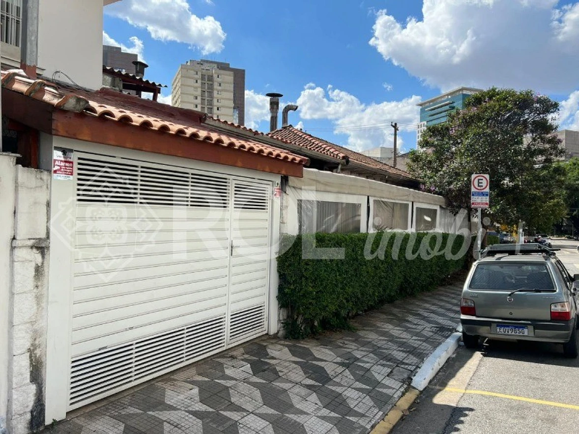 Casa em Água Branca, São Paulo