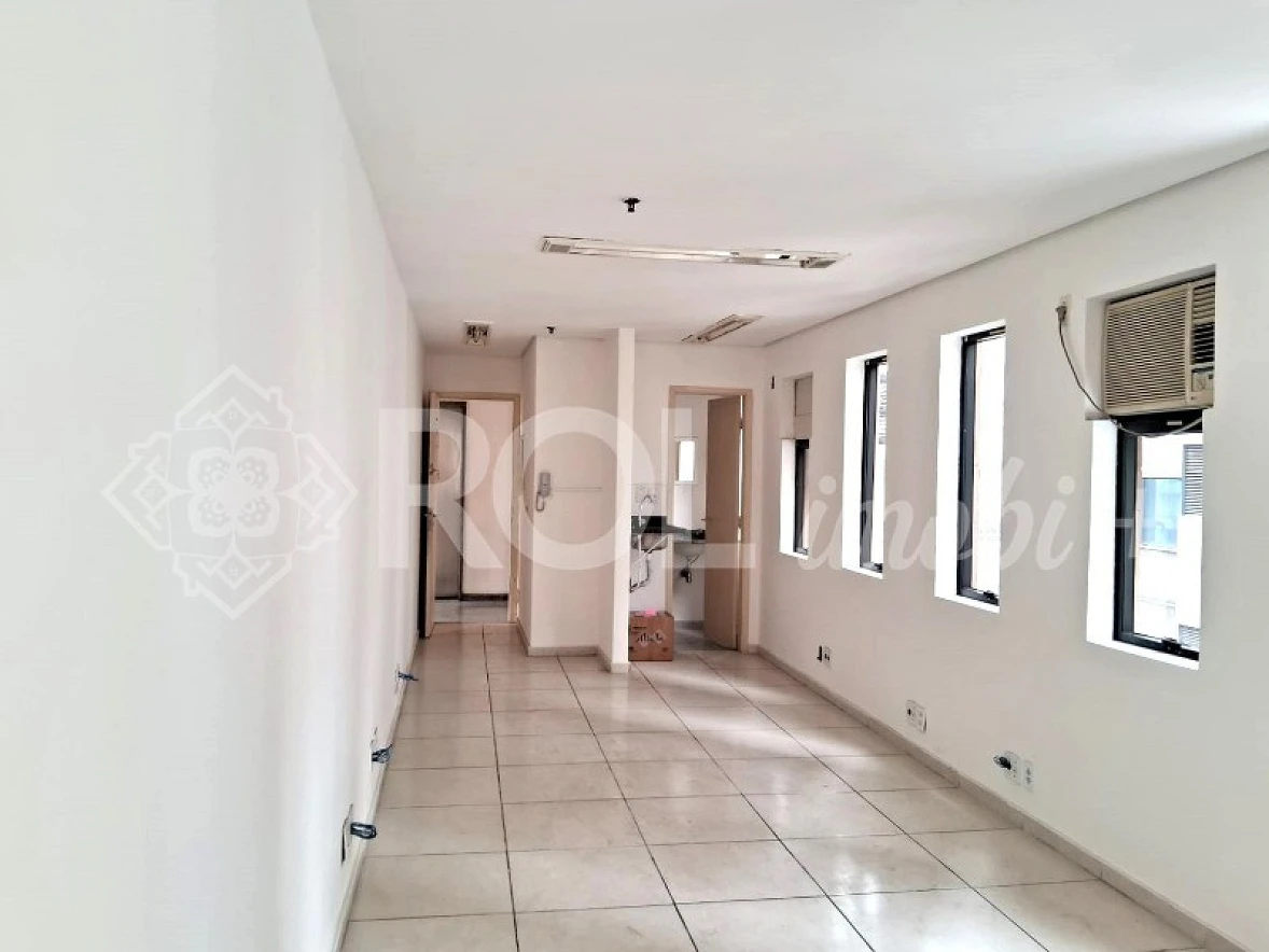Conjnto Comercial 35 m² - 1 Sala em Vão Livre  - 1 Vaga - Próximo ao Metrô Linha Vermelha - Foto 8