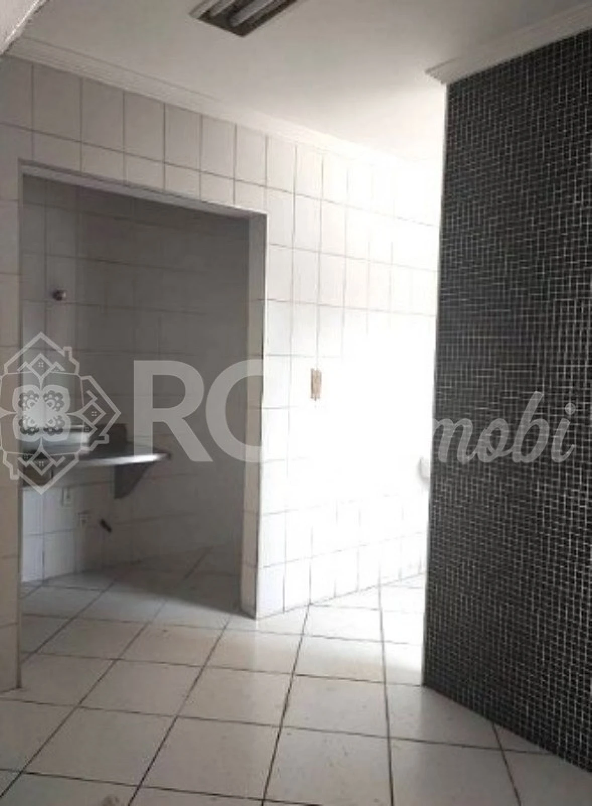 Sobrado Comercial - 320 m² - 5 Vagas - Sumaré - Foto 8