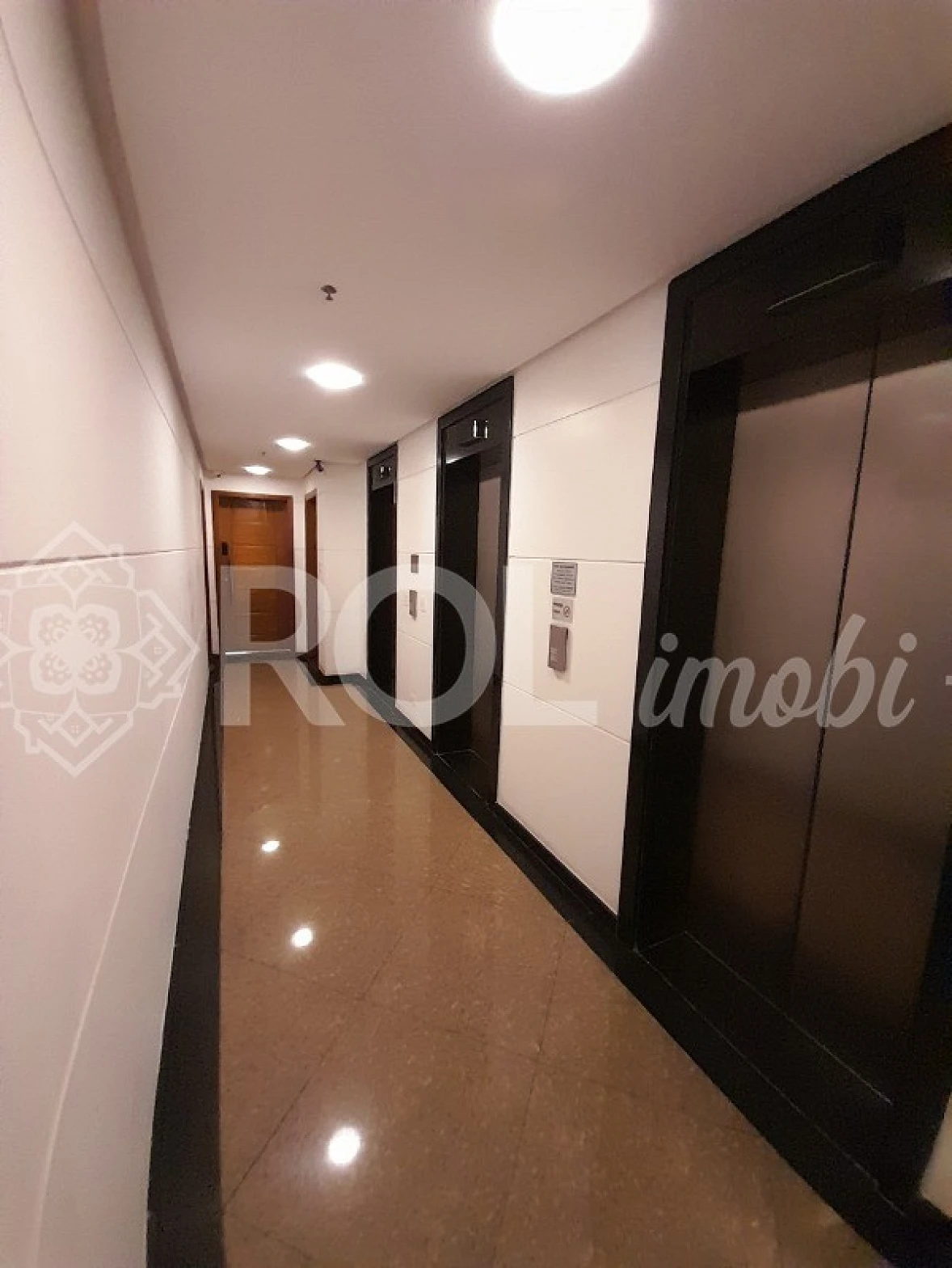 Conjunto Comercial Reformado - 37 m² - 1 Sala - 1 Banheiro - Copa - 1 Vaga - Venda - Foto 15