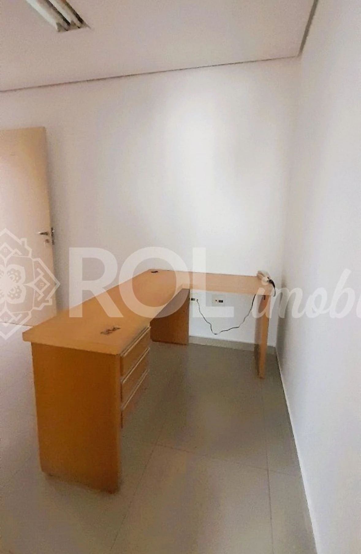 Conjunto Comercial Mobiliado - 54 m² - 4 Salas - 2 Banherios - 2 Vagas - Foto 18