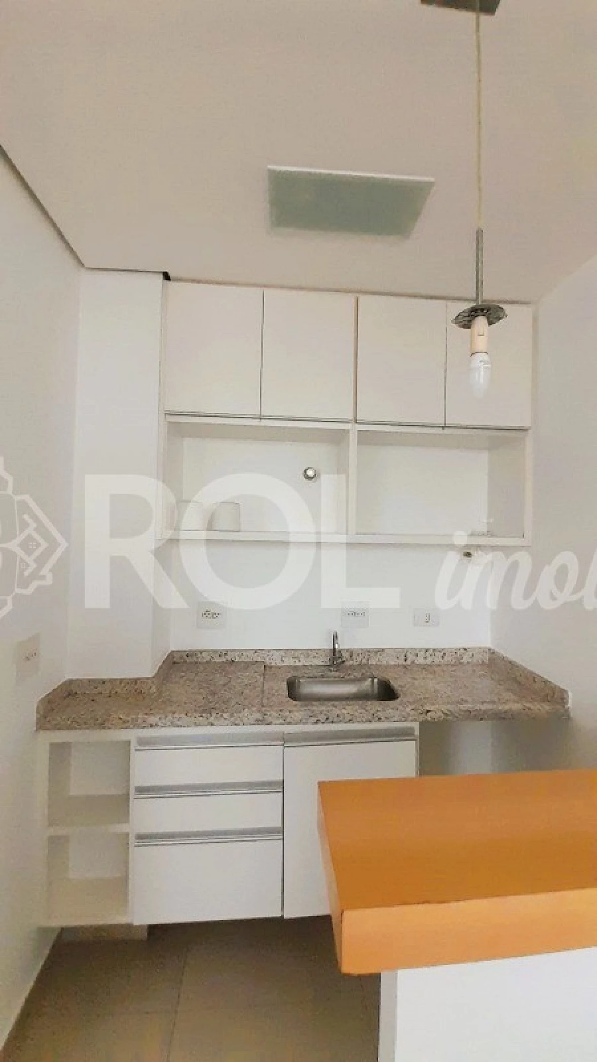 Conjunto Comercial Mobiliado - 54 m² - 4 Salas - 2 Banherios - 2 Vagas - Foto 8
