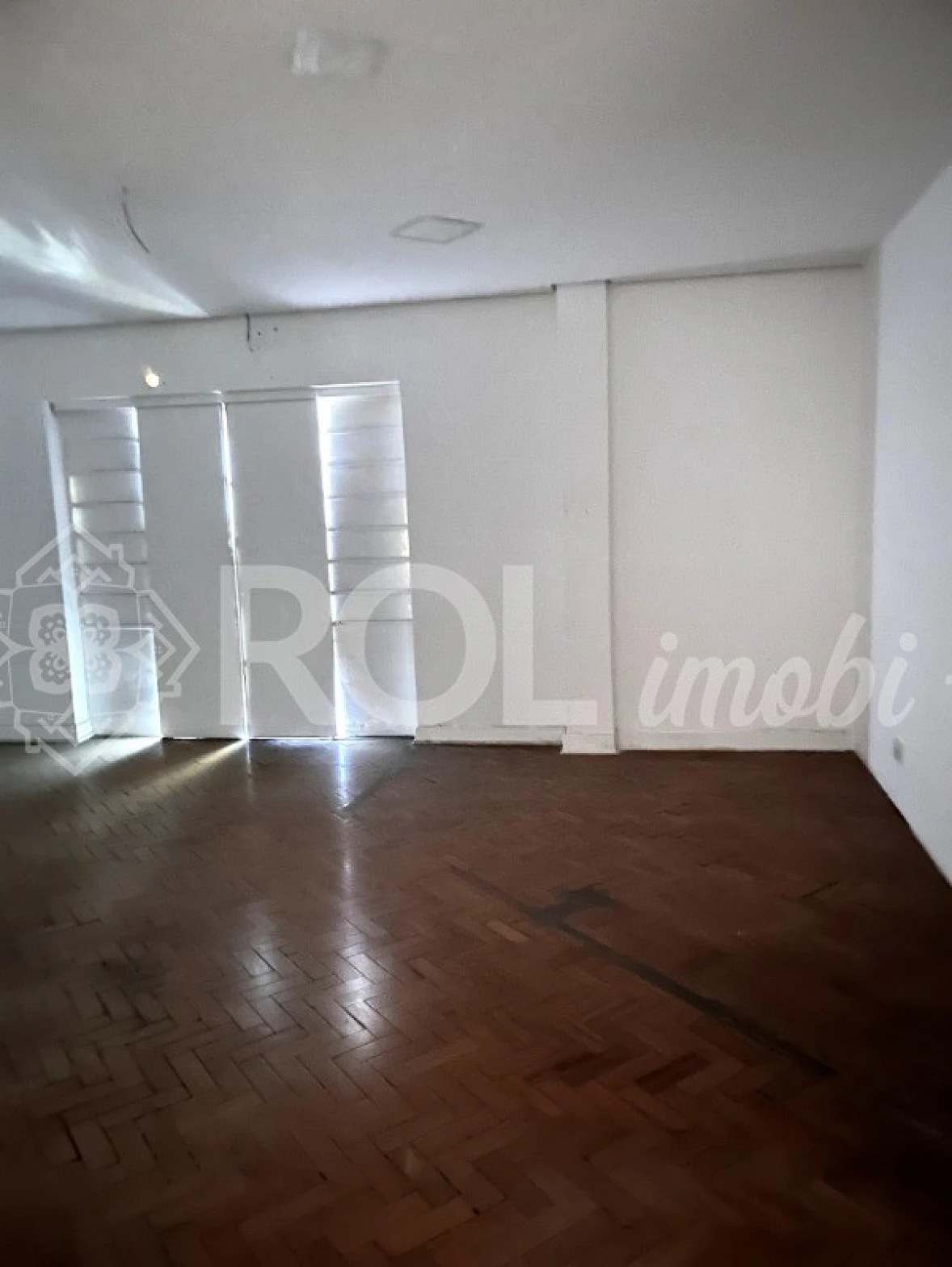 Escritorio/sala em Jardim Paulistano, São Paulo
