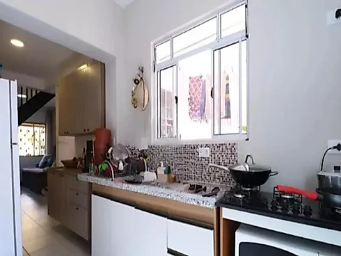 Sobrado 80 m² - 2 Dormitórios - 1 Suíte com Varanda - 1 Vaga - Edicula - Venda - Foto 14