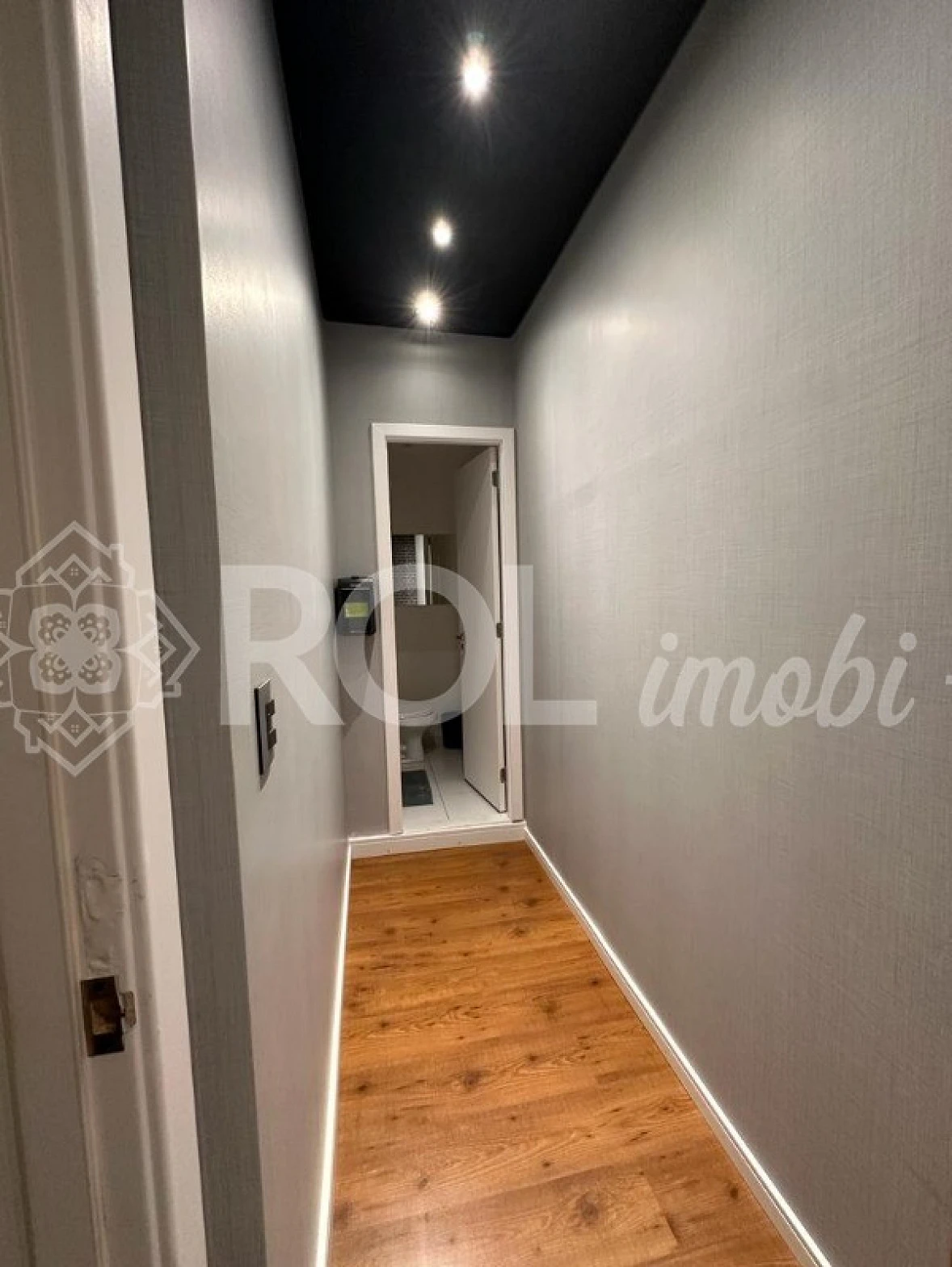 Conjunto Comercial Alto Padrão - 40 m² - 3 Salas  - 1 Vaga - Venda - Foto 10