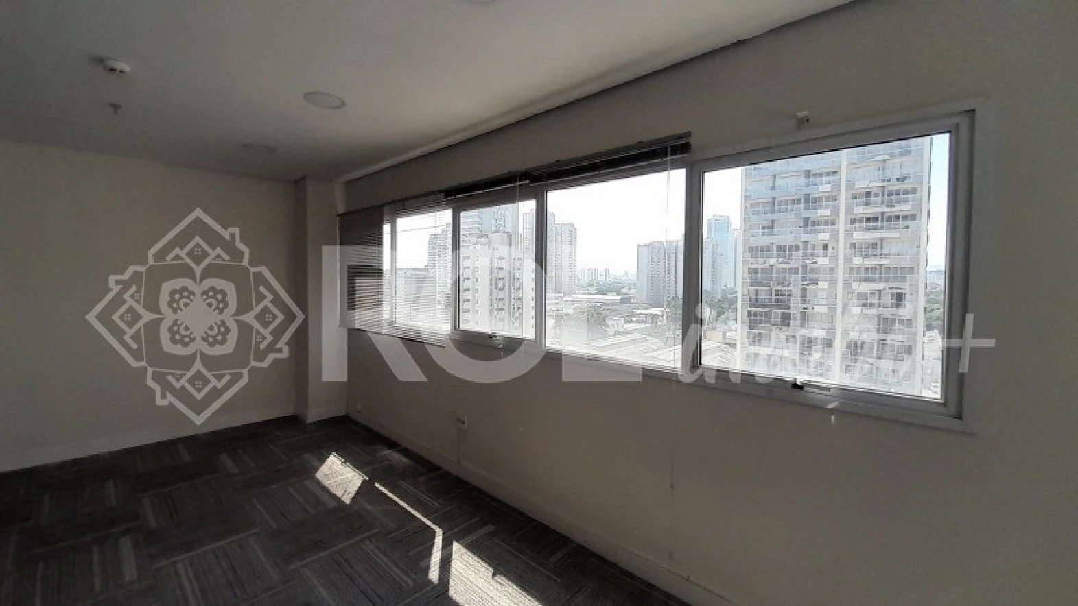 Conjunto Comercial 30 m² - Ótima Localização  - 1 Vaga - Barra Funda - Foto 12