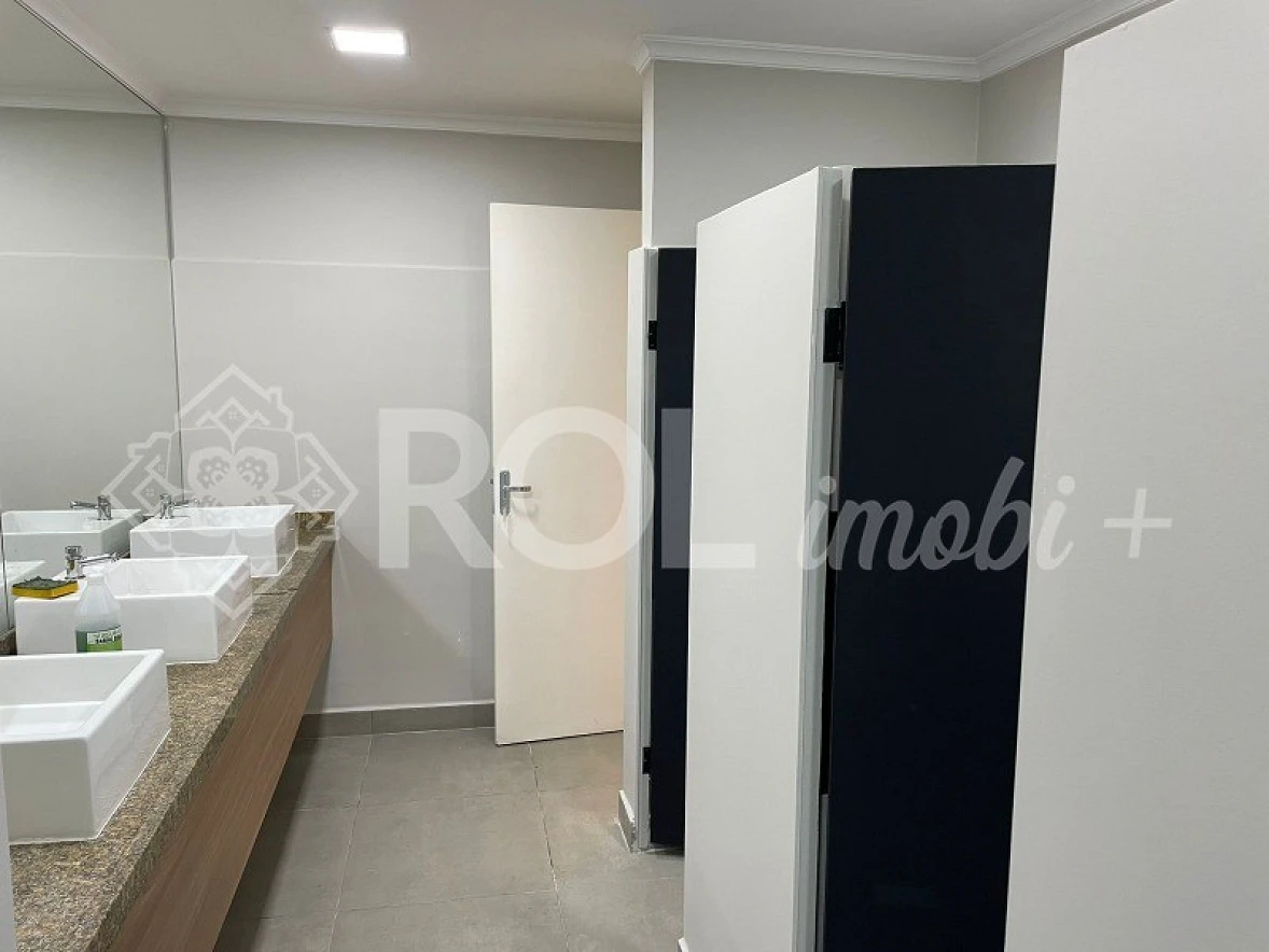 Predio em Água Branca, São Paulo